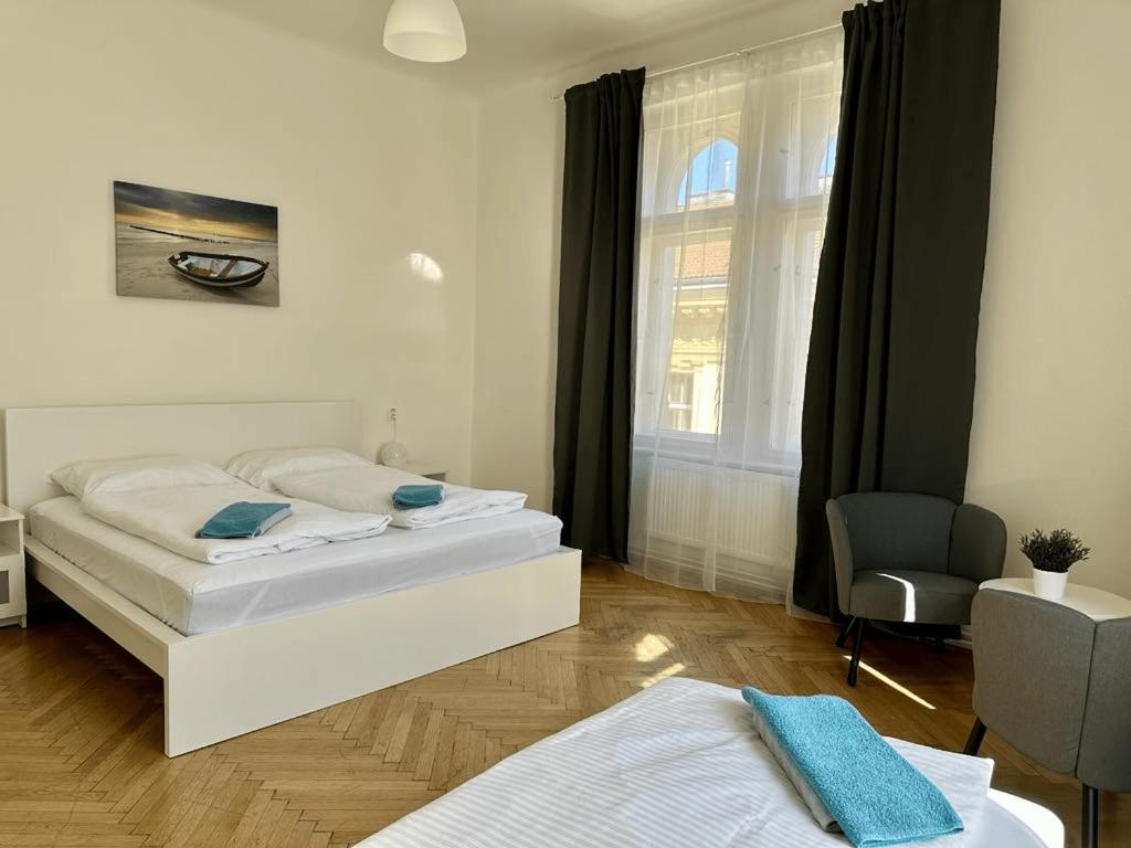 Welcome Hostel & Apartments Praguecentre Eksteriør billede